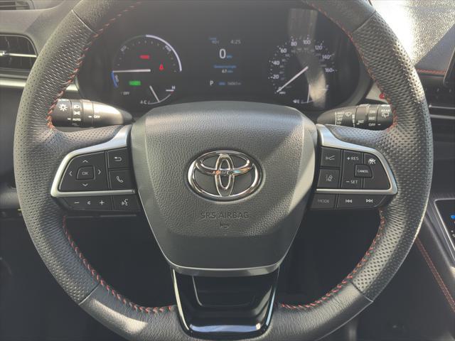 used 2023 Toyota Sienna car, priced at $51,900