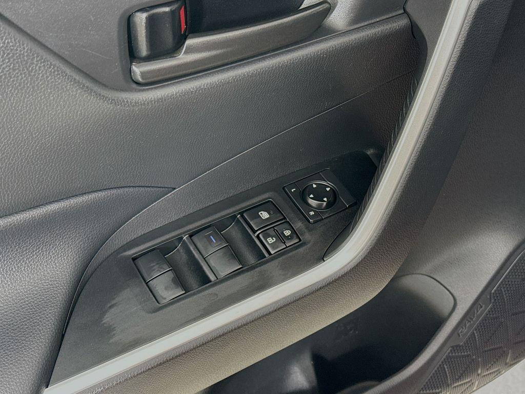 used 2021 Toyota RAV4 Hybrid car, priced at $26,900