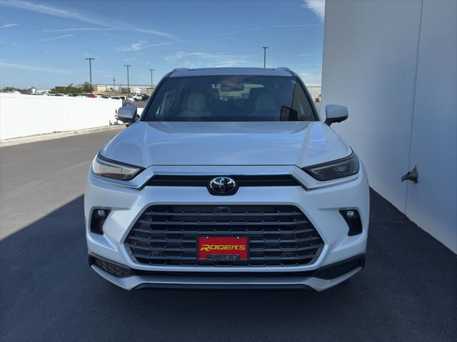 new 2025 Toyota Grand Highlander Hybrid car, priced at $64,527