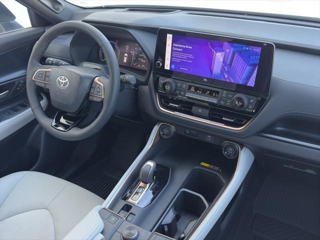 new 2025 Toyota Grand Highlander Hybrid car, priced at $64,527