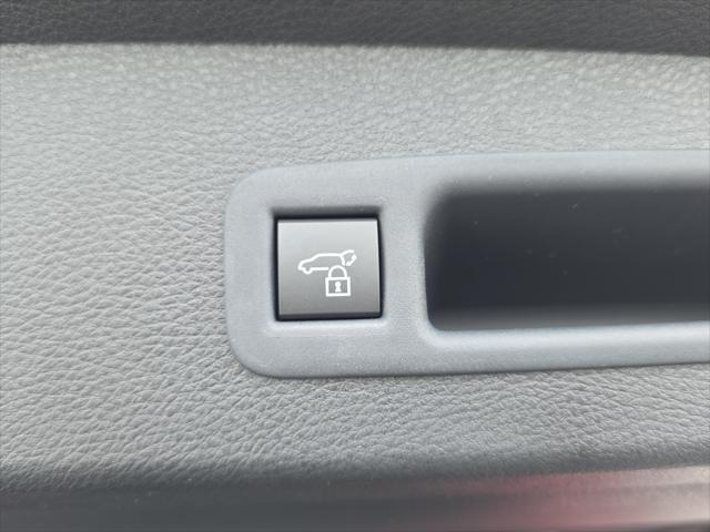 new 2025 Toyota Sienna car, priced at $59,465