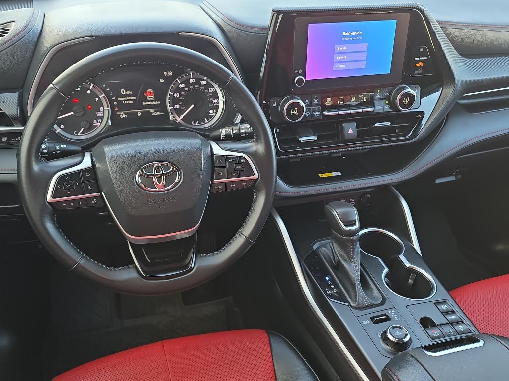 used 2023 Toyota Highlander car, priced at $43,993