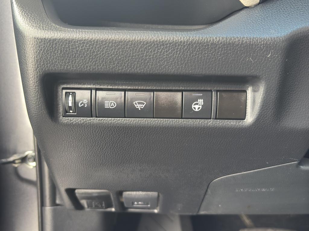 used 2021 Toyota RAV4 car, priced at $29,995