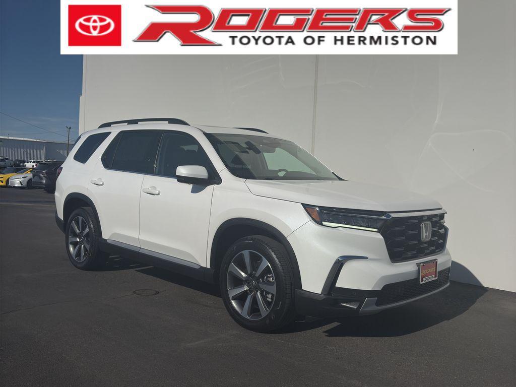 used 2023 Honda Pilot car, priced at $47,500