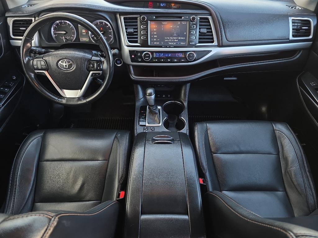 used 2017 Toyota Highlander car, priced at $21,444