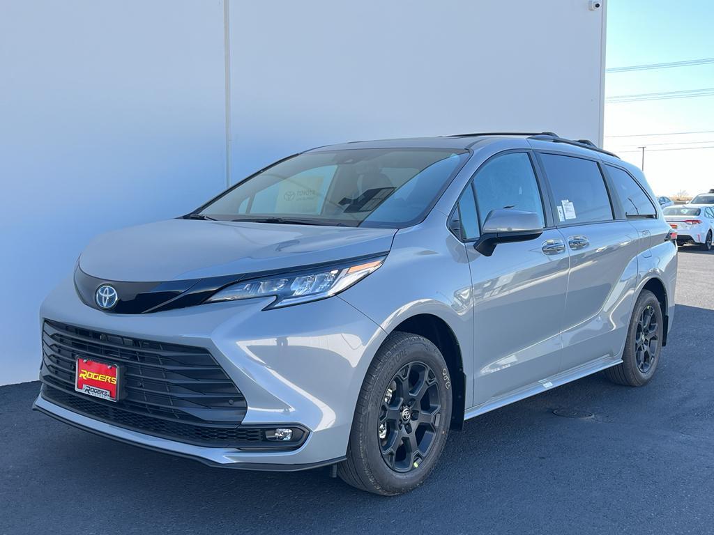 new 2025 Toyota Sienna car, priced at $50,715
