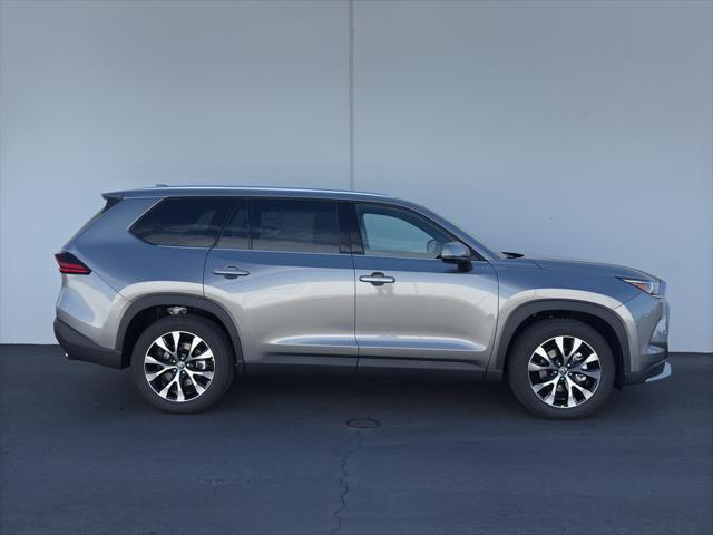 new 2025 Toyota Grand Highlander Hybrid car, priced at $59,873