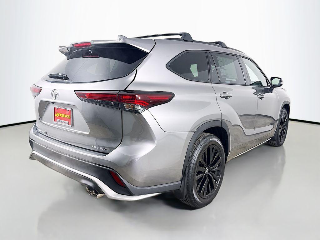 new 2026 Toyota Highlander car, priced at $52,048