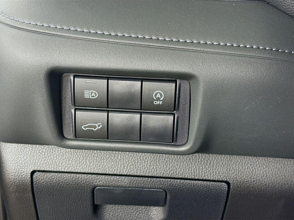 new 2026 Toyota Highlander car, priced at $52,048