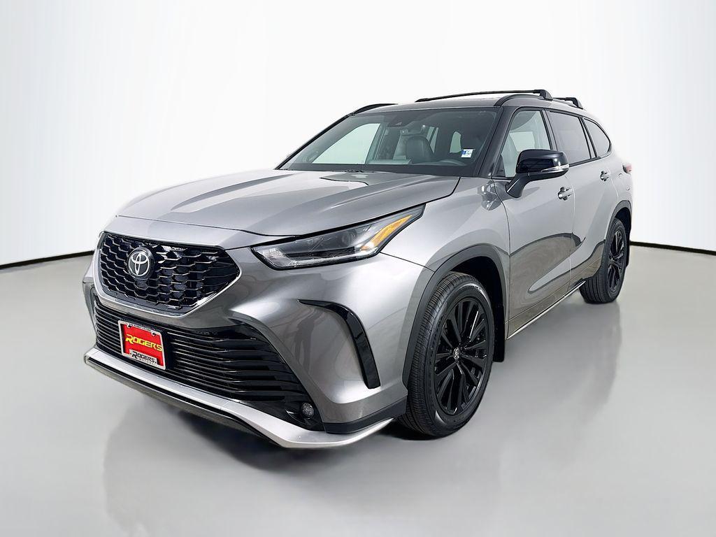 new 2026 Toyota Highlander car, priced at $52,048
