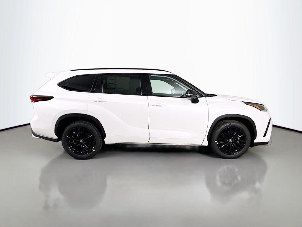 new 2026 Toyota Highlander car, priced at $51,073