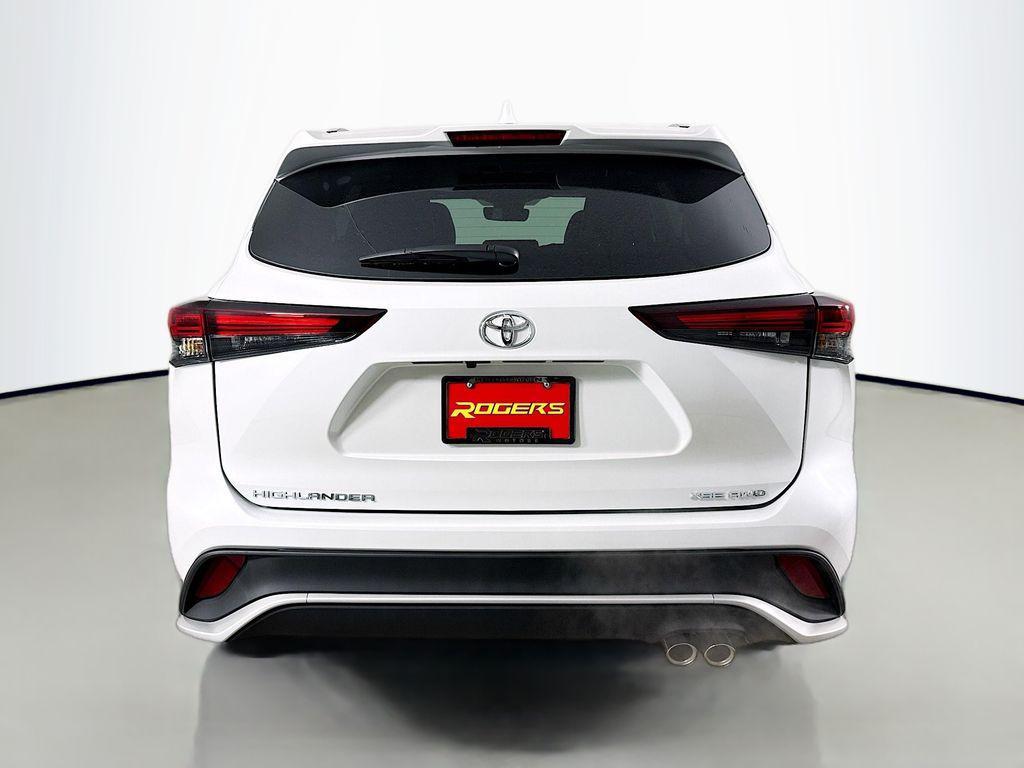 new 2026 Toyota Highlander car, priced at $51,073