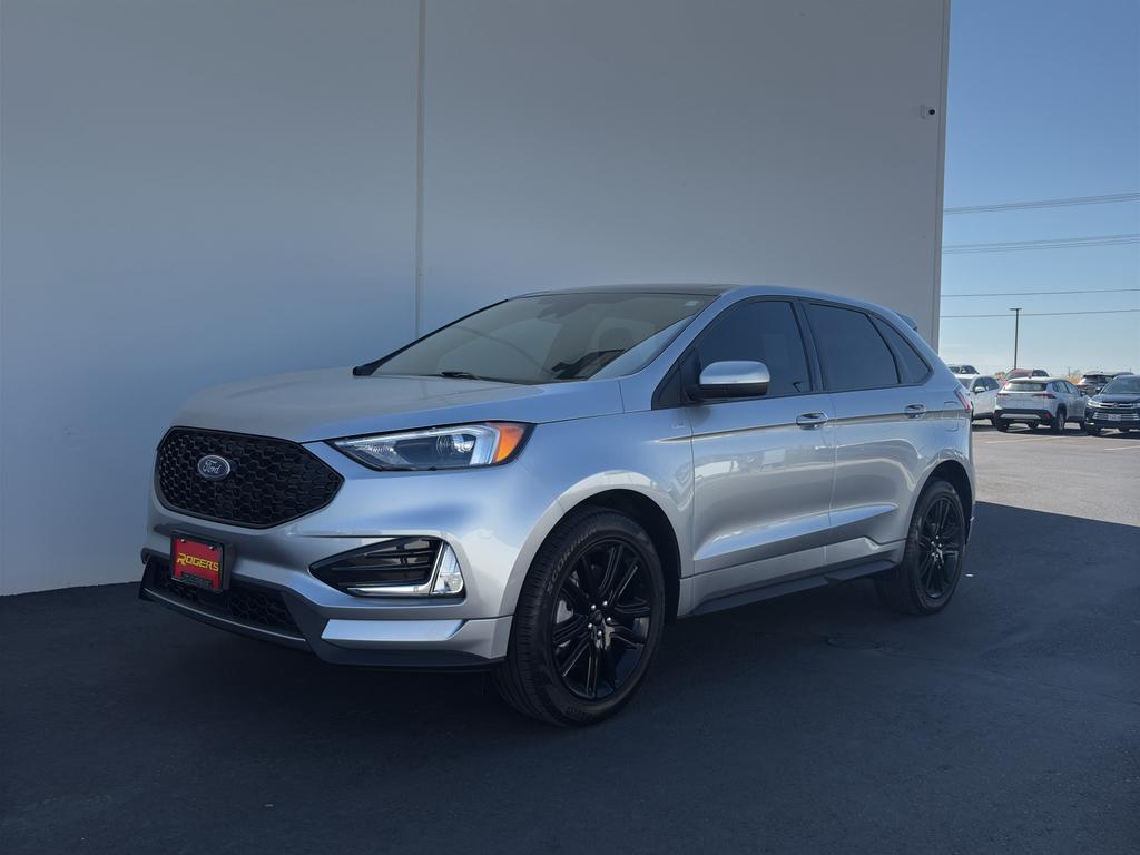 used 2022 Ford Edge car, priced at $31,900