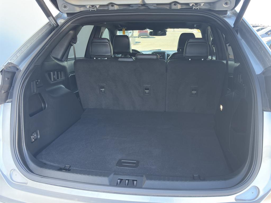 used 2022 Ford Edge car, priced at $31,900
