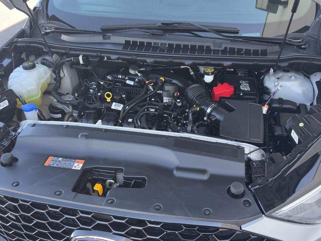 used 2022 Ford Edge car, priced at $31,900