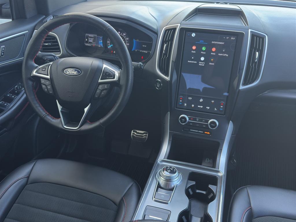 used 2022 Ford Edge car, priced at $31,900