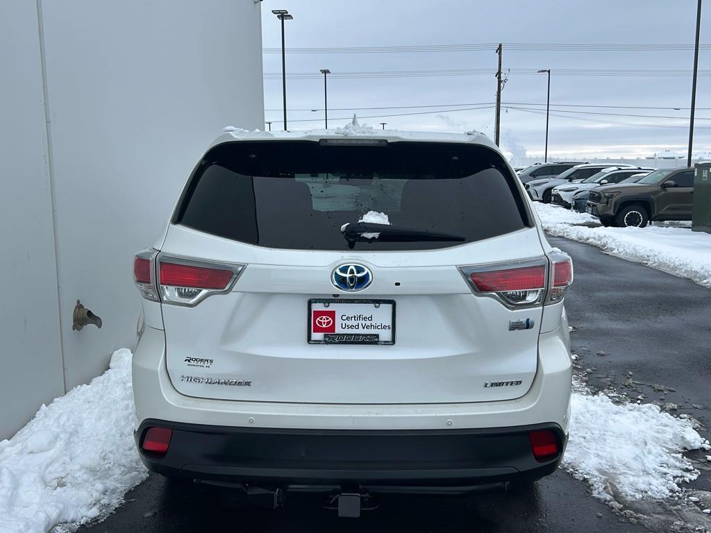 used 2015 Toyota Highlander Hybrid car, priced at $24,900