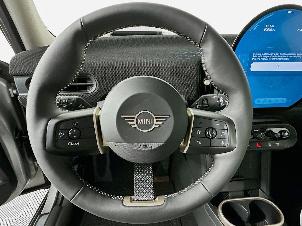 used 2025 MINI Hardtop car, priced at $31,500