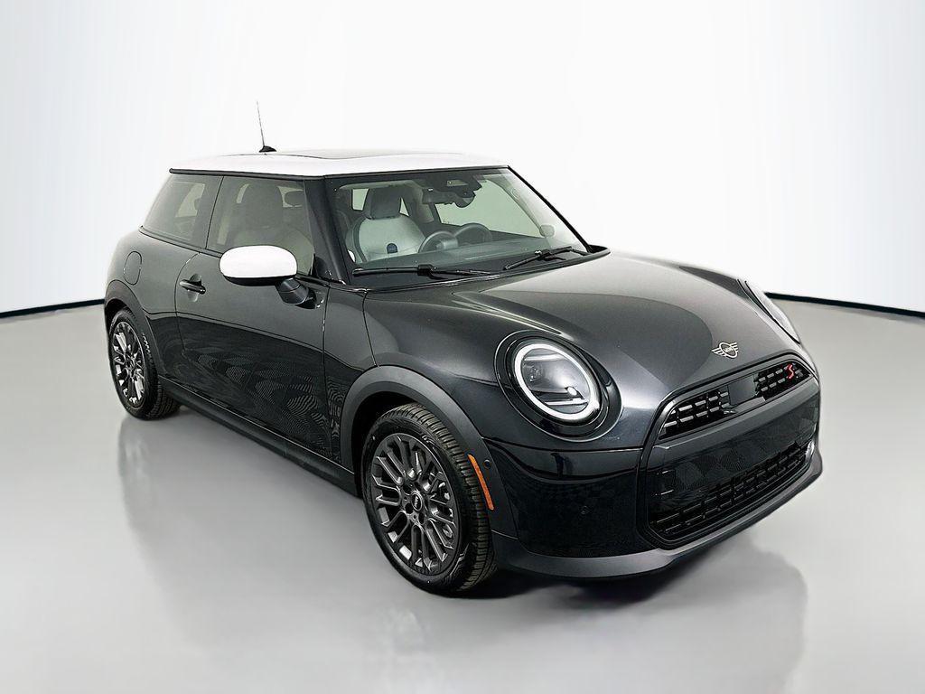 used 2025 MINI Hardtop car, priced at $31,500