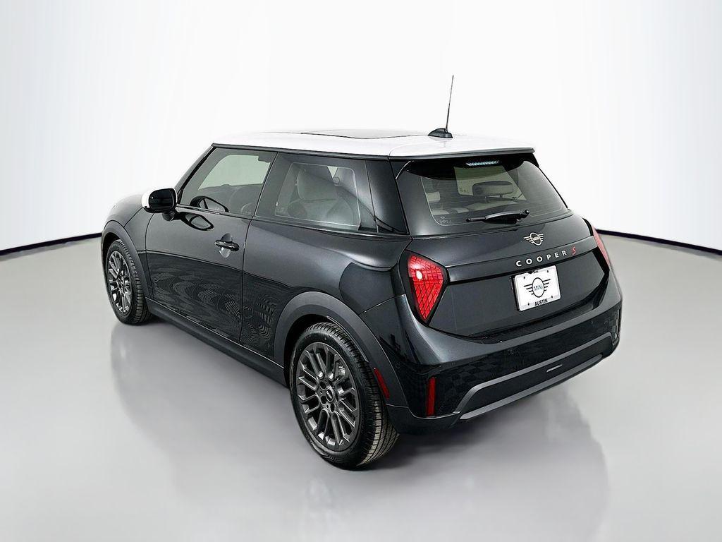 used 2025 MINI Hardtop car, priced at $31,500