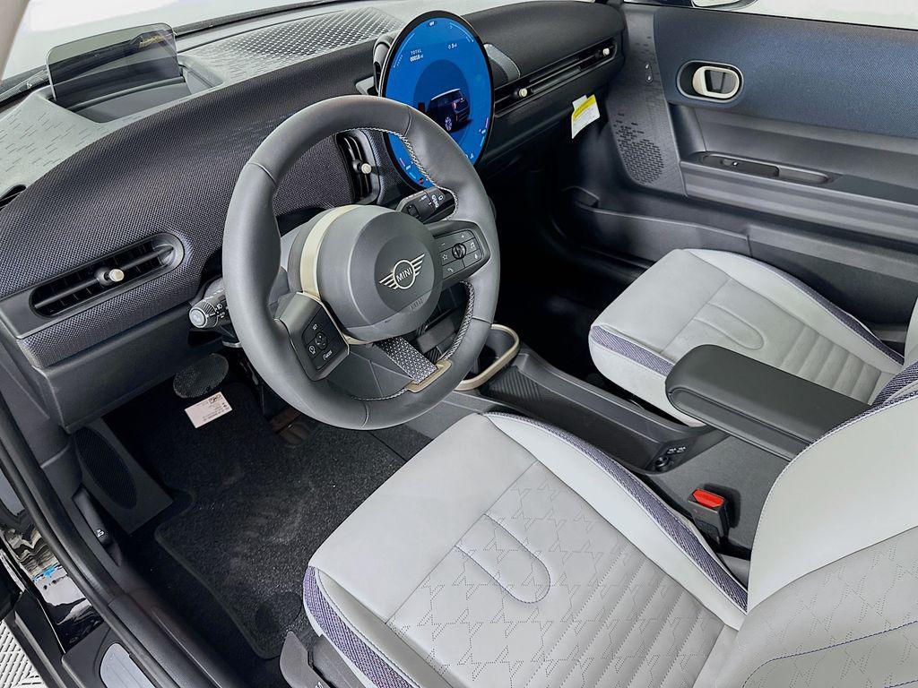 used 2025 MINI Hardtop car, priced at $31,500