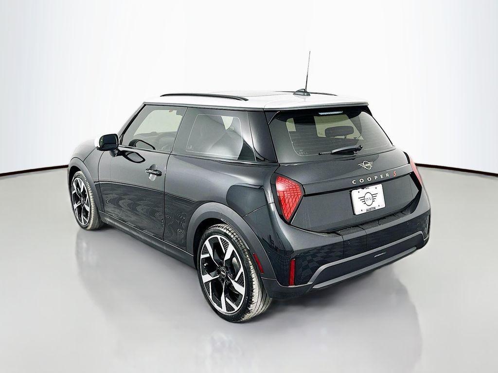 used 2025 MINI Hardtop car, priced at $33,999