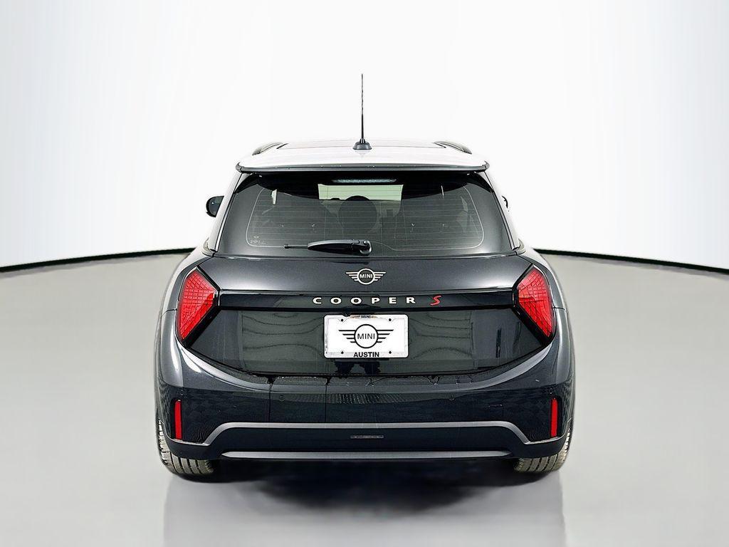 used 2025 MINI Hardtop car, priced at $33,999