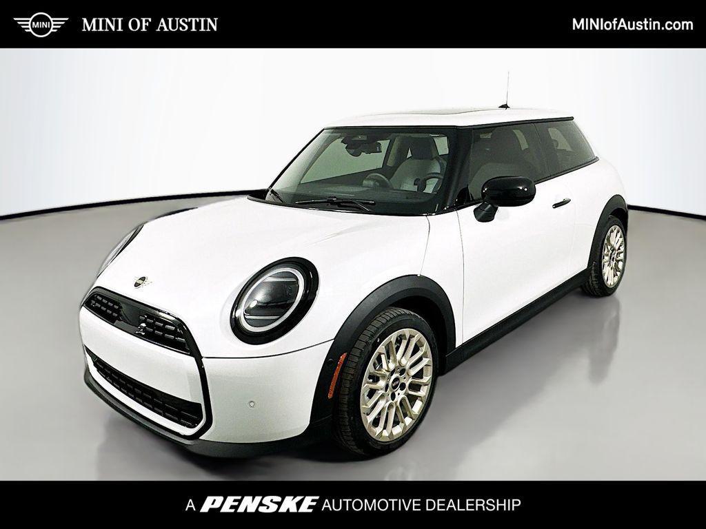 used 2025 MINI Hardtop car, priced at $30,500