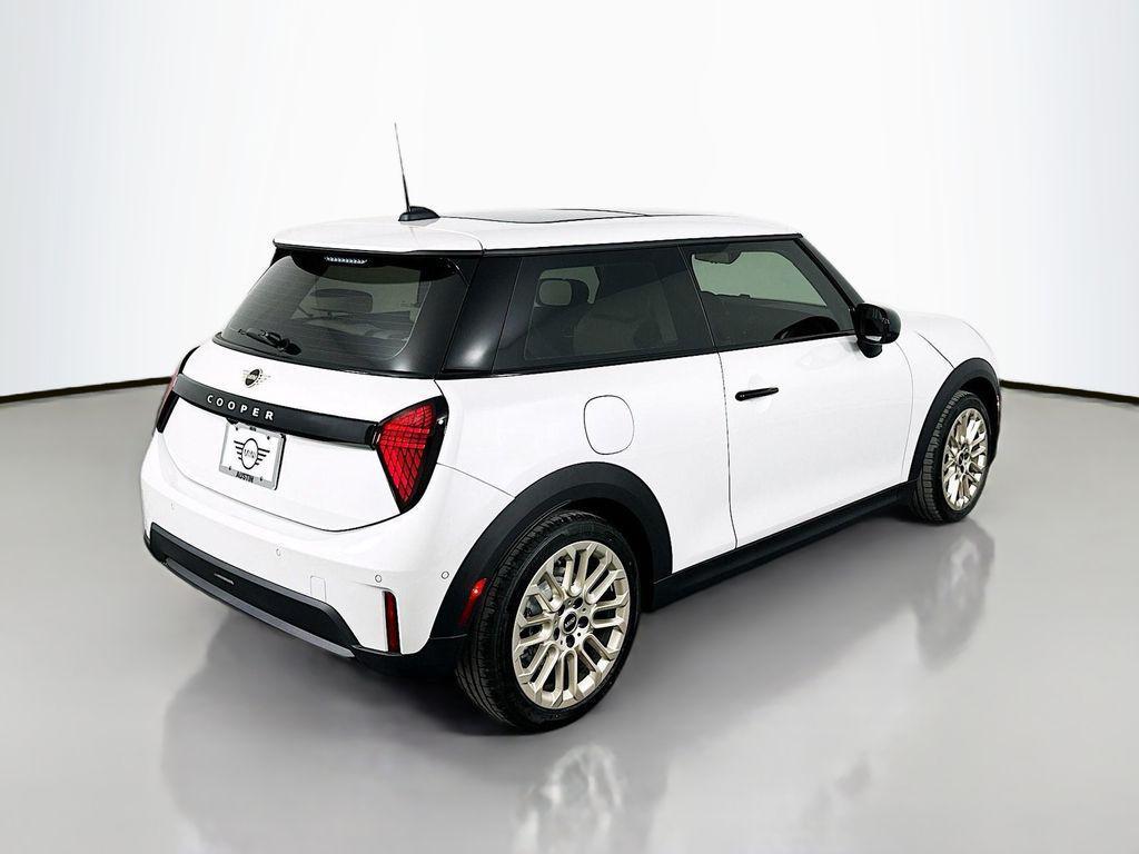 used 2025 MINI Hardtop car, priced at $30,500