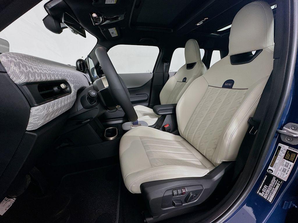 new 2026 MINI Hardtop car, priced at $41,690