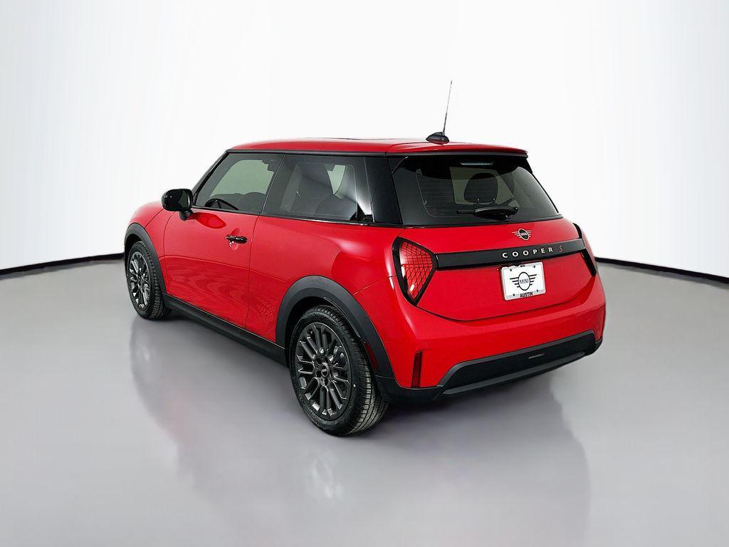 new 2025 MINI Hardtop car, priced at $36,110