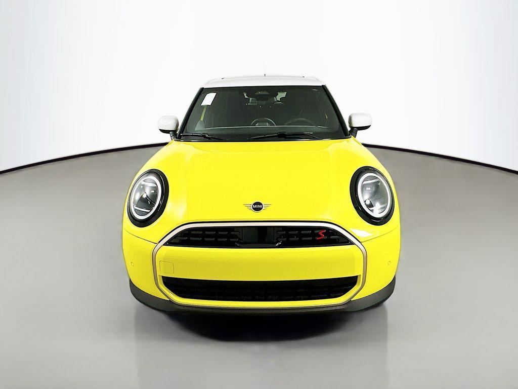 new 2025 MINI Hardtop car, priced at $37,160