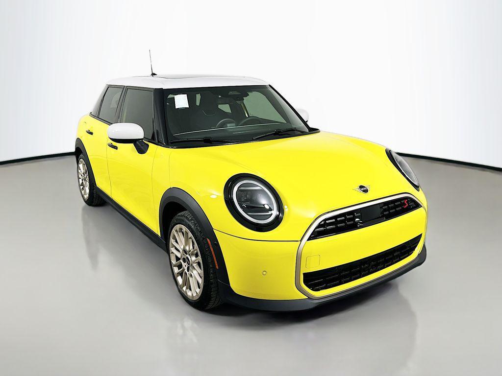 new 2025 MINI Hardtop car, priced at $37,160