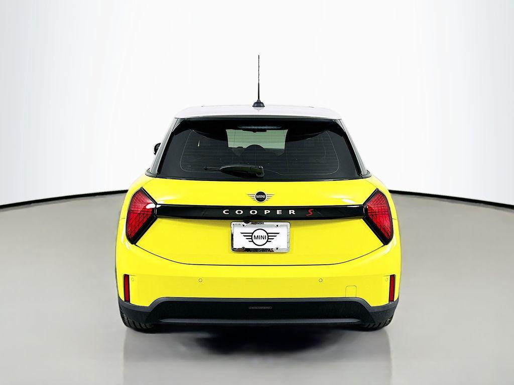 new 2025 MINI Hardtop car, priced at $37,160