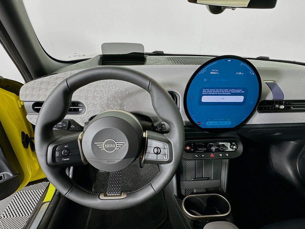 new 2025 MINI Hardtop car, priced at $37,160