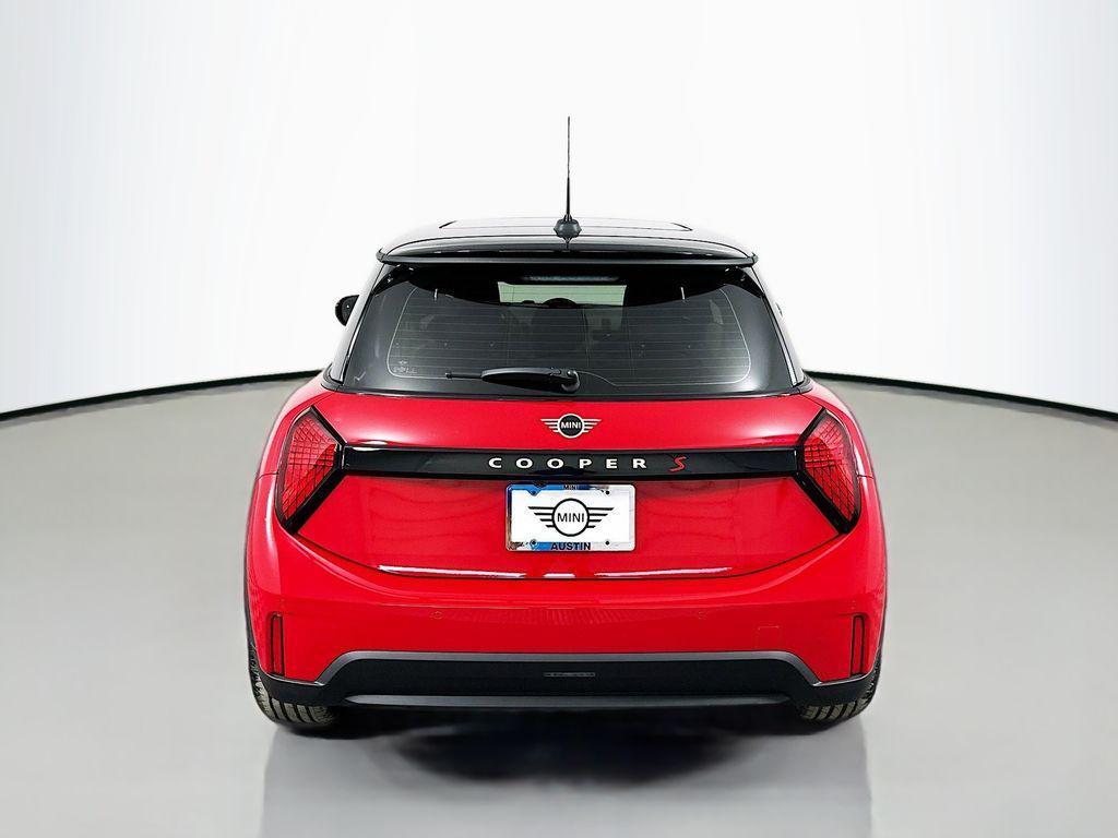 used 2025 MINI Hardtop car, priced at $32,500