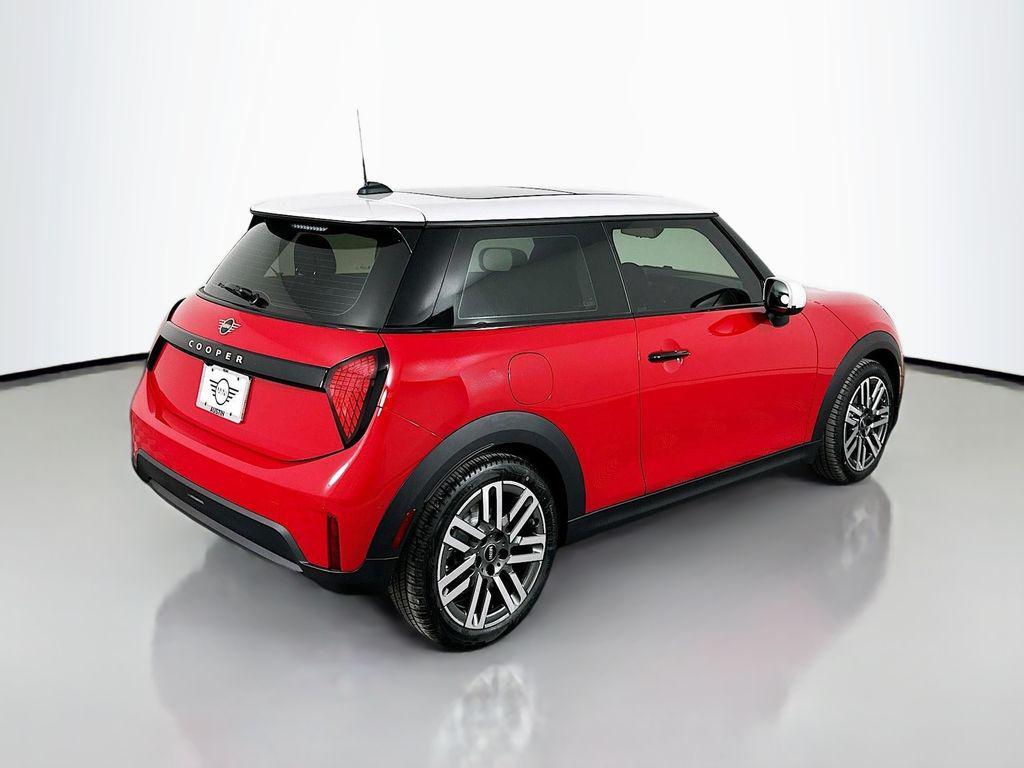 used 2025 MINI Hardtop car, priced at $30,500
