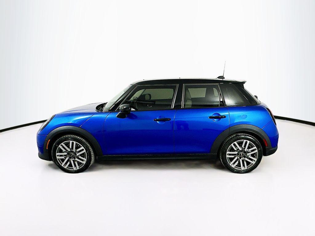 used 2025 MINI Hardtop car, priced at $31,500