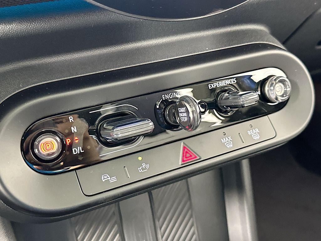 used 2025 MINI Hardtop car, priced at $31,500