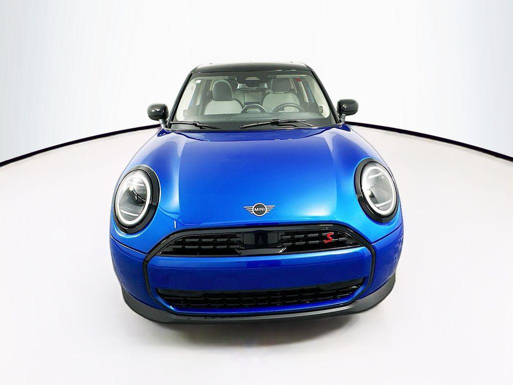 used 2025 MINI Hardtop car, priced at $31,500