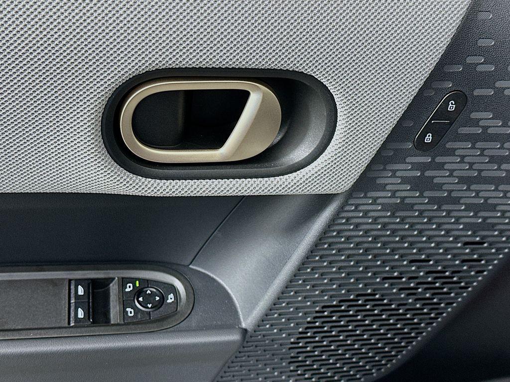 used 2025 MINI Hardtop car, priced at $33,500