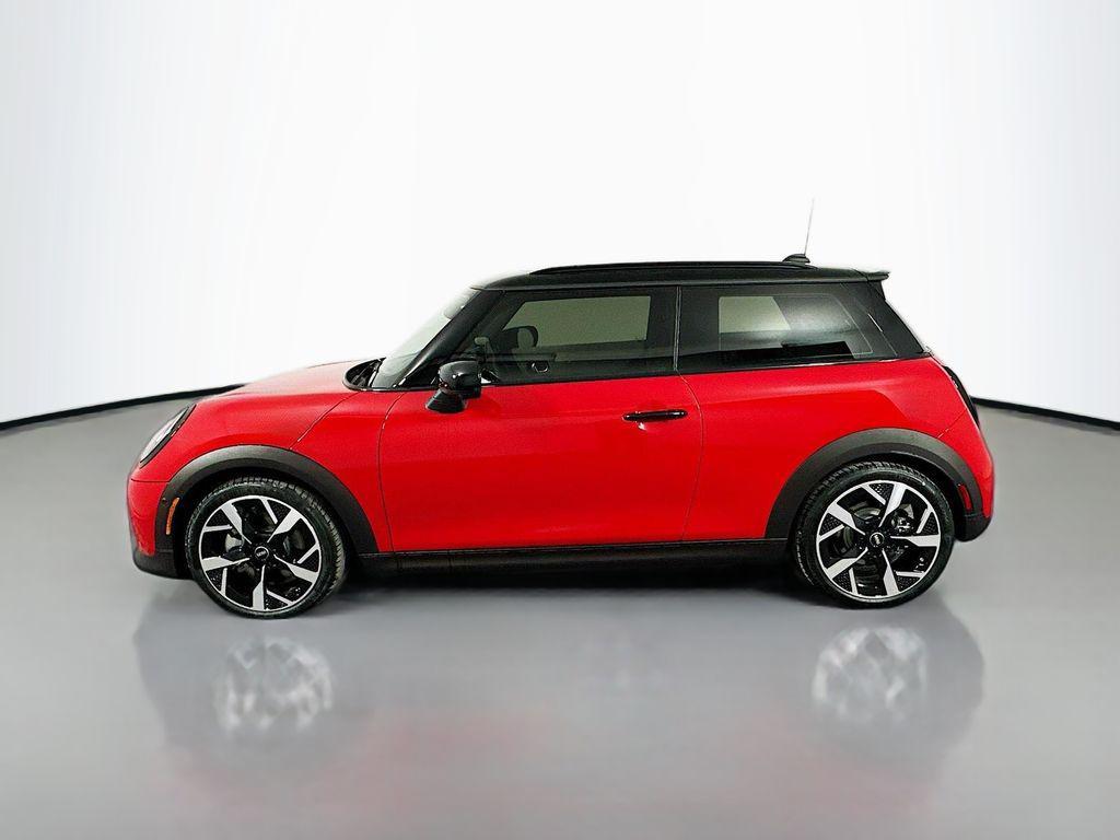 used 2025 MINI Hardtop car, priced at $33,500