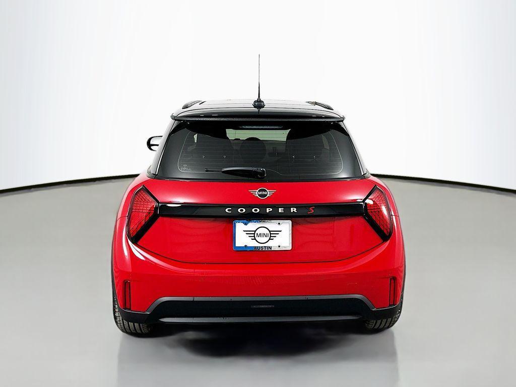 used 2025 MINI Hardtop car, priced at $33,500