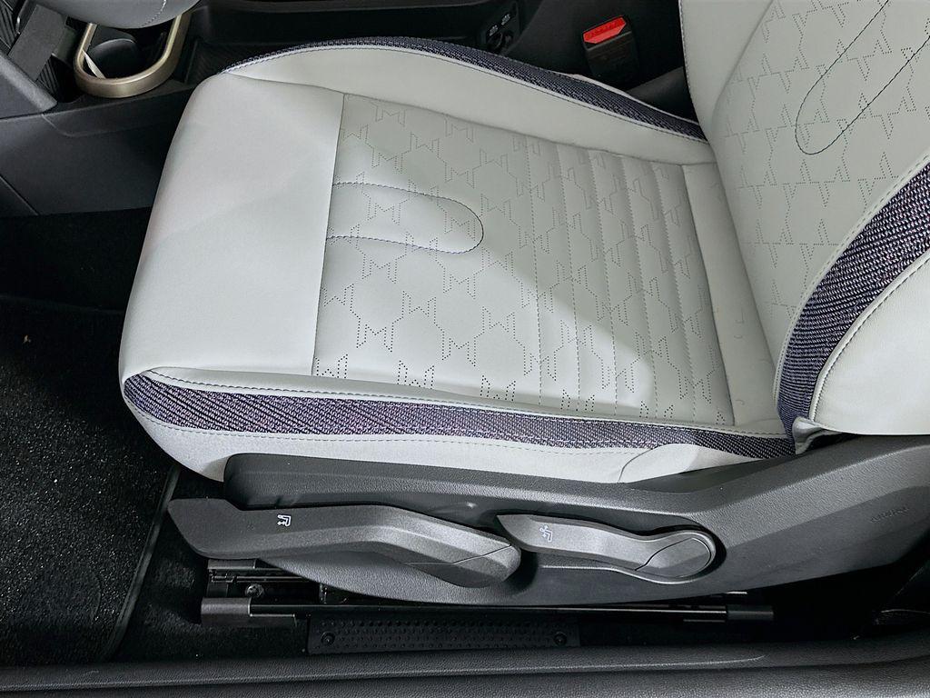 new 2025 MINI Hardtop car, priced at $37,810