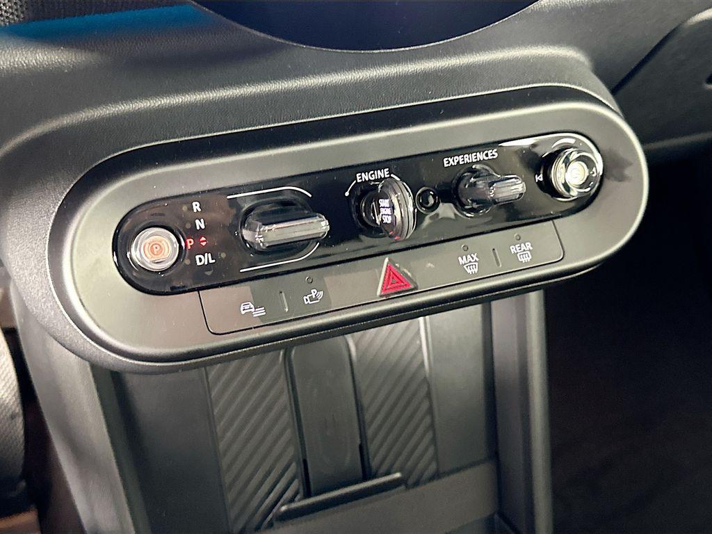 new 2025 MINI Hardtop car, priced at $37,810