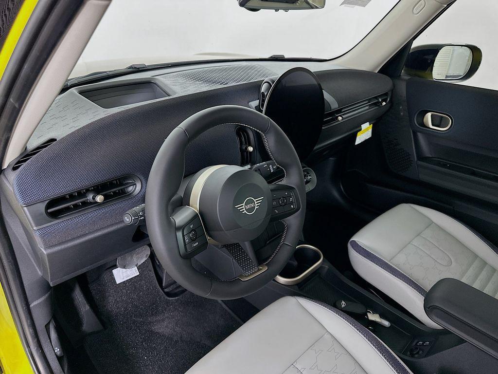 new 2025 MINI Hardtop car, priced at $37,410