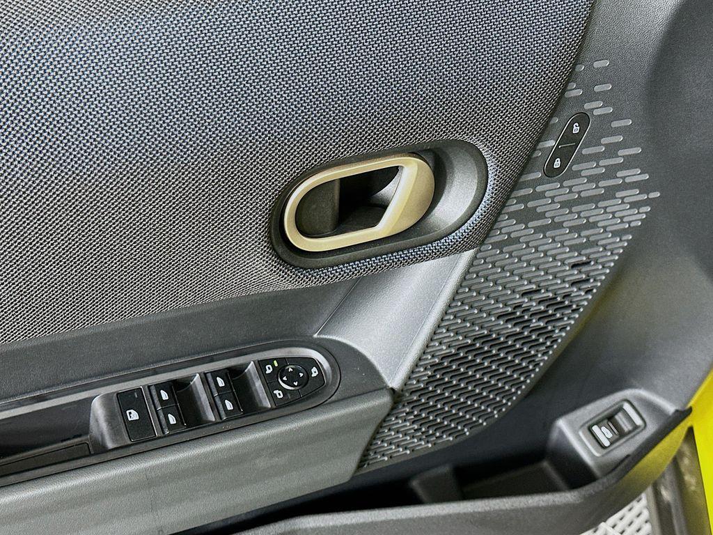 new 2025 MINI Hardtop car, priced at $37,410