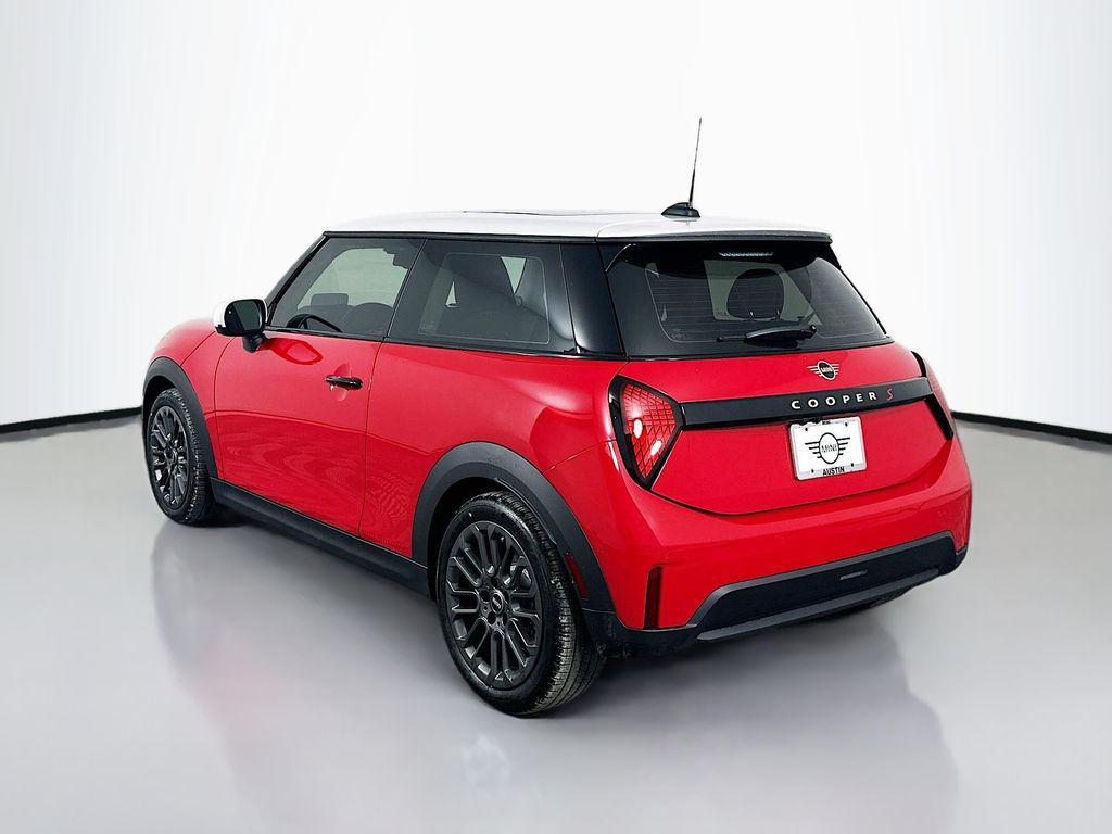 new 2025 MINI Hardtop car, priced at $37,810