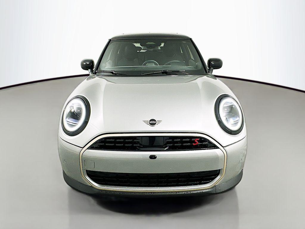 new 2025 MINI Hardtop car, priced at $38,810