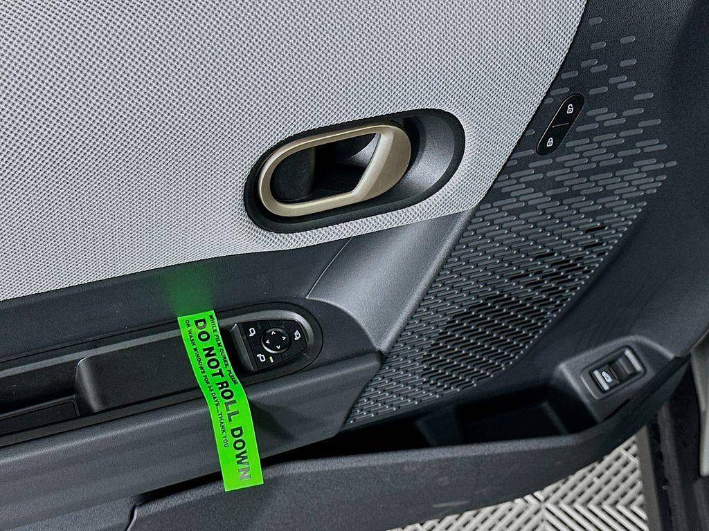 new 2025 MINI Hardtop car, priced at $38,810